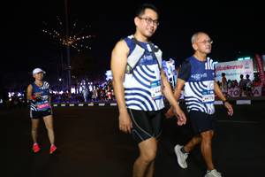 BIB: 47019, 44176, 5204
                            <button type="button" onclick="openModal(23024019)" class="btn btn-primary btn-sm float-right btn-popup" data-toggle="modal" data-target=".modal-high-quality">
                        <i class="fas fa-shopping-cart"></i> Add to Cart
                    </button>
                                            <button type="button" onclick="isThisMe(23024019, true)" class="btn btn-success btn-sm float-right btn-popup btn-isme hidden" data-toggle="tooltip" data-placement="bottom" title="นี่คือรูปของคุณใช่ไหม คลิกที่นี่เพื่อเอาเข้าอัลบั้ม">
                        <i class="fas fa-plus"></i> Add to album
                    </button>
                    <button type="button" onclick="isThisMe(23024019, false)" class="btn btn-warning btn-sm float-right btn-popup btn-isnotme hidden">
                        <i class="fas fa-ban"></i> Remove from album
                    </button>